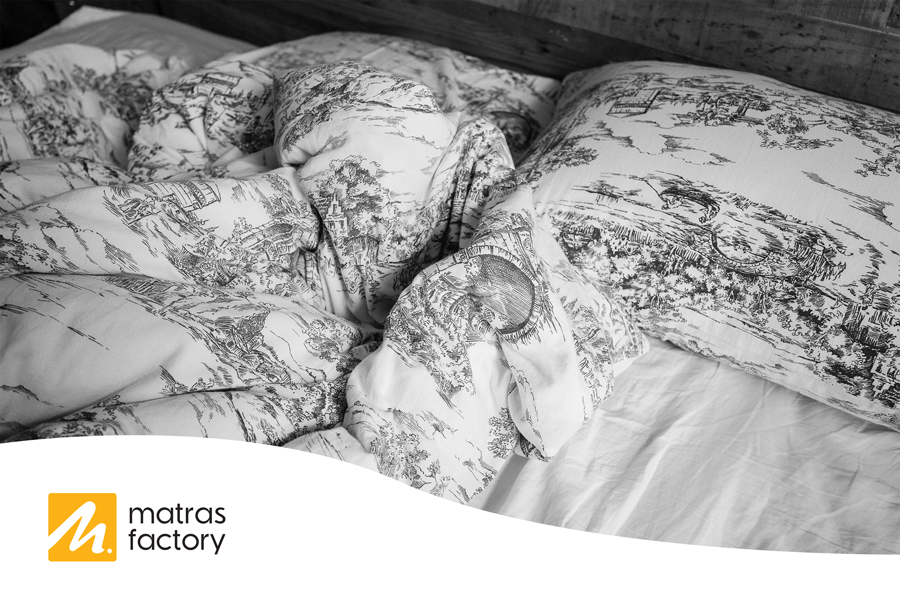 Wat is het verschil tussen synthetische en natuurlijke latex?