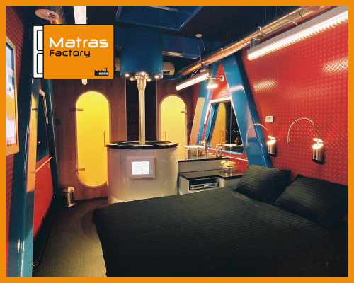 slapen in een hijskraan